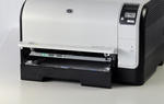 0096000004237698-photo-hp-laserjet-pro-cp1525nw-tiroir-pap.jpg