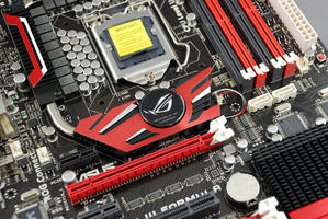 000000C802394324-photo-asus-maximus-formula-iii-rog-3.jpg