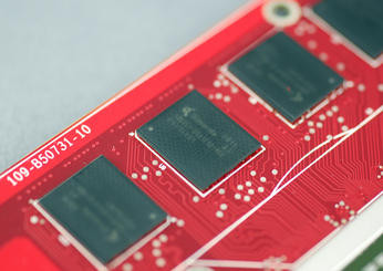 000000F501407200-photo-amd-rv770-puces-gddr5-radeon-hd-4870.jpg