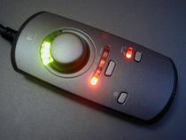 00D2000000074253-photo-logitech-z-5300-la-t-l-commande-est-un-peu-trop-lumineuse.jpg