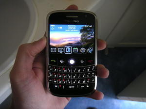 012C000001584400-photo-blackberry-bold.jpg