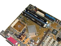 00FA000000054701-photo-athlon-xp2800-mise-en-place.jpg