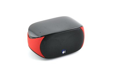 0190000005290738-photo-logitech-mini-boombox.jpg