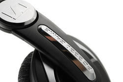 00FA000003961922-photo-sennheiser-333d-d-tail.jpg