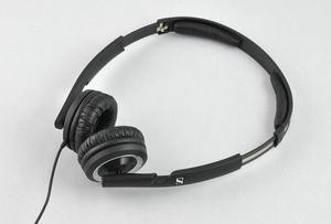 012C000004598798-photo-sennheiser-px200iii-d-pli.jpg