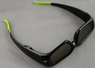 000000DC02365162-photo-lunettes-nvidia-3d-vision-2.jpg