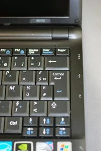 00C8000002640982-photo-samsung-n510.jpg