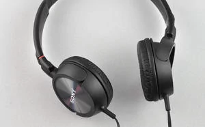 012C000004598820-photo-sony-mdr-zx300-orientation.jpg