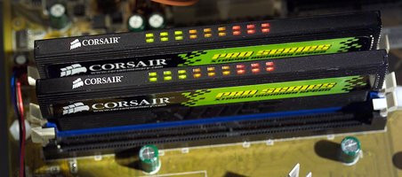 000000C800059918-photo-corsair-twinx-xms-pro-led-activity-lights.jpg