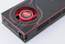 0000009103660226-photo-amd-radeon-hd-6850-3.jpg