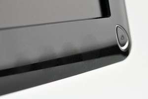 012C000005017408-photo-acer-hn274h-traces-doigts.jpg