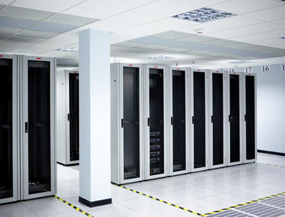 0190000004830028-photo-orange-data-center.jpg