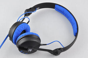 012C000004704706-photo-sennheiser-hd25-3.jpg