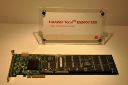 0104000004830076-photo-huawei-carte-ssd-pci-express.jpg