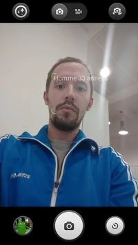00C8000007674303-photo-mi4-front-cam-2.jpg
