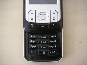 012C000000551278-photo-nokia-6110-navigator.jpg