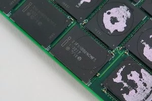 012C000007978871-photo-intel-750-series.jpg