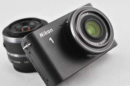 01C2000004618958-photo-nikon-1-logo-fin.jpg