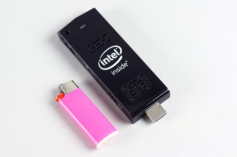 01E5000008113712-photo-intel-compute-stick11.jpg