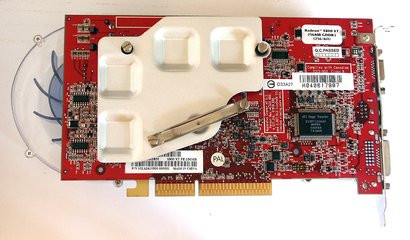 000000F000097732-photo-his-radeon-x800-xt-2.jpg