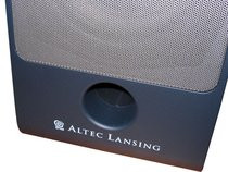 00D2000000208100-photo-altec-lansing-vs2221.jpg