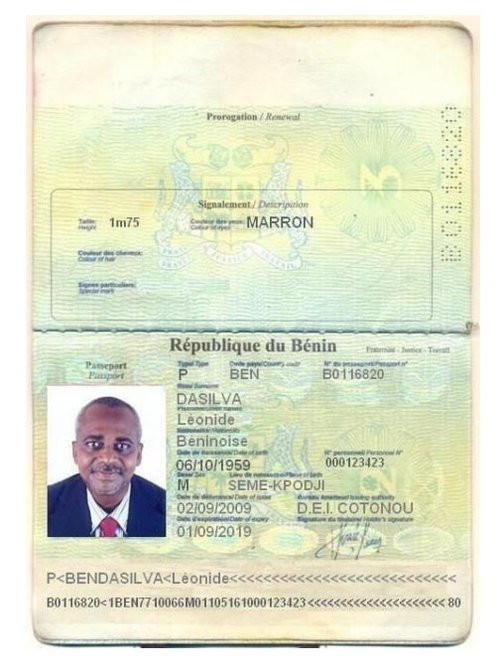 01F4000004905894-photo-arnaque-benin-faux-passeport.jpg