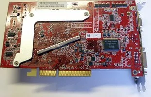 000000C800260166-photo-powercolor-radeon-x850-pro-agp-2.jpg