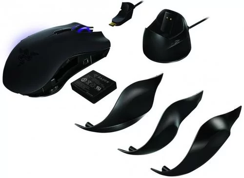 Razer Naga Pro : meilleur prix et actualités - Les Numériques