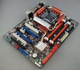 000000F500586631-photo-asus-p5e3-deluxe-2.jpg