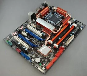 000000F500586631-photo-asus-p5e3-deluxe-2.jpg