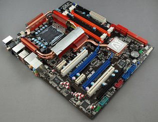 000000F500586630-photo-asus-p5e3-deluxe-1.jpg