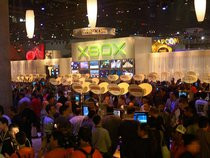 00D2000000089126-photo-e3-2004-stand-microsoft-xbox.jpg