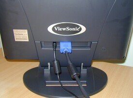 0113000000053778-photo-viewsonic-ve700-arri-re.jpg