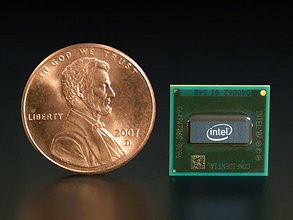 000000DC02082132-photo-intel-atom-cpu.jpg