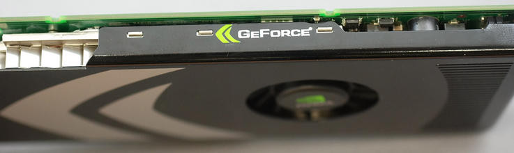 000000DC00644666-photo-nvidia-geforce-8800-gt-carte-1.jpg