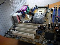 00D2000000058965-photo-absolut-mtube-carte-m-re-microatx.jpg