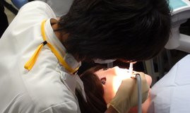 000000A003041194-photo-live-japon-robot-cobaye-dentiste.jpg