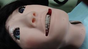 000000A003041198-photo-live-japon-robot-cobaye-dentiste.jpg
