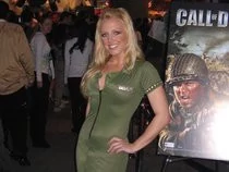 00D2000000307806-photo-e3-2006-babes.jpg