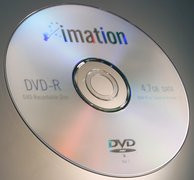 000000B400112992-photo-disque-imation.jpg