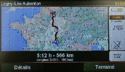 00FA000000329278-photo-gps-tomtom-go-910.jpg