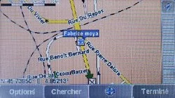 00FA000000333008-photo-gps-tomtom-go-910.jpg