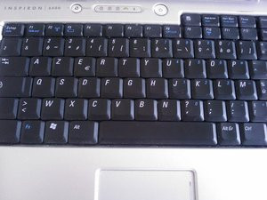 012C000001408900-photo-htc-touch-diamond.jpg