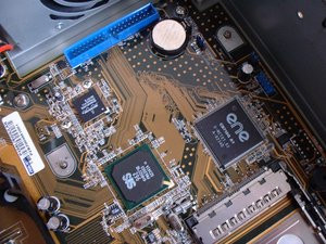 012C000000056727-photo-asus-pundit-le-southbridge-sis962.jpg