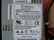 00D2000000059115-photo-shuttle-sn45g-alimentation-la-marque-change-pas-la-puissance.jpg