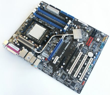 0000017C00134657-photo-asus-a8n-sli-premium-4.jpg