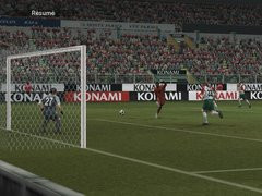 00F0000000202917-photo-pro-evolution-soccer-5.jpg