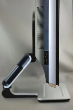 00FA000000676636-photo-lcd-24-pouces-hp.jpg