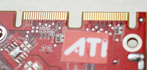 0000008C00376219-photo-ati-radeon-x1950-pro-connecteur-crossfire.jpg