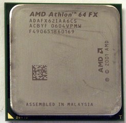 000000F000306018-photo-processeur-amd-athlon-64-fx62-1.jpg